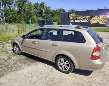 Бежевый Шевроле Нубира, объемом двигателя 1.8 л и пробегом 395 тыс. км за 4700 $, фото 1 на Automoto.ua