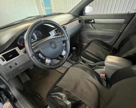 Черный Шевроле Нубира, объемом двигателя 1.6 л и пробегом 175 тыс. км за 3600 $, фото 6 на Automoto.ua