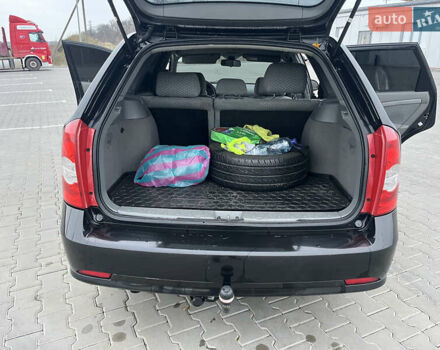 Черный Шевроле Нубира, объемом двигателя 1.8 л и пробегом 228 тыс. км за 4400 $, фото 5 на Automoto.ua