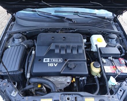 Черный Шевроле Нубира, объемом двигателя 1.6 л и пробегом 209 тыс. км за 4300 $, фото 7 на Automoto.ua