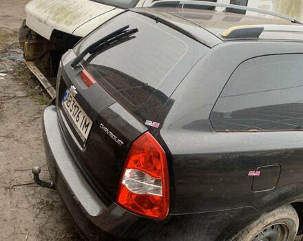 Черный Шевроле Нубира, объемом двигателя 1.6 л и пробегом 300 тыс. км за 2500 $, фото 3 на Automoto.ua