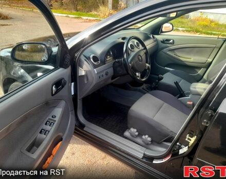 Черный Шевроле Нубира, объемом двигателя 1.8 л и пробегом 195 тыс. км за 4600 $, фото 10 на Automoto.ua