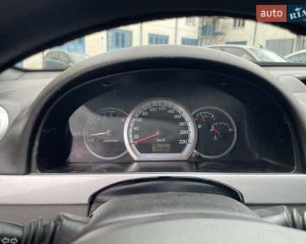 Черный Шевроле Нубира, объемом двигателя 1.8 л и пробегом 199 тыс. км за 4300 $, фото 9 на Automoto.ua