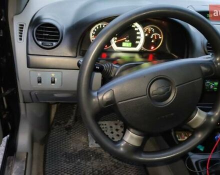 Черный Шевроле Нубира, объемом двигателя 1.6 л и пробегом 307 тыс. км за 4200 $, фото 10 на Automoto.ua