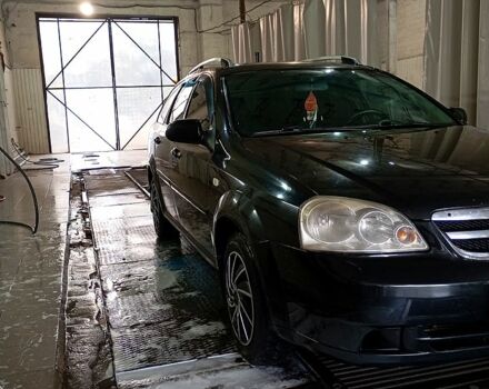 Черный Шевроле Нубира, объемом двигателя 1.6 л и пробегом 300 тыс. км за 4200 $, фото 3 на Automoto.ua