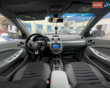 Черный Шевроле Нубира, объемом двигателя 1.8 л и пробегом 199 тыс. км за 4300 $, фото 8 на Automoto.ua