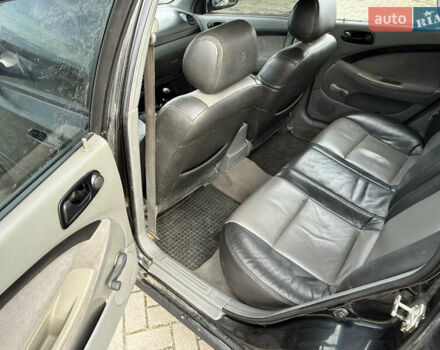 Чорний Шевроле Нубіра, об'ємом двигуна 1.6 л та пробігом 250 тис. км за 1950 $, фото 9 на Automoto.ua