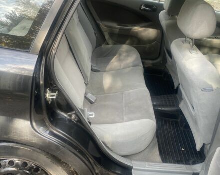 Черный Шевроле Нубира, объемом двигателя 1.6 л и пробегом 300 тыс. км за 2700 $, фото 5 на Automoto.ua