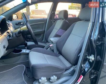 Черный Шевроле Нубира, объемом двигателя 1.8 л и пробегом 233 тыс. км за 5990 $, фото 8 на Automoto.ua