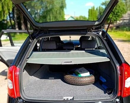 Черный Шевроле Нубира, объемом двигателя 1.8 л и пробегом 200 тыс. км за 5300 $, фото 7 на Automoto.ua