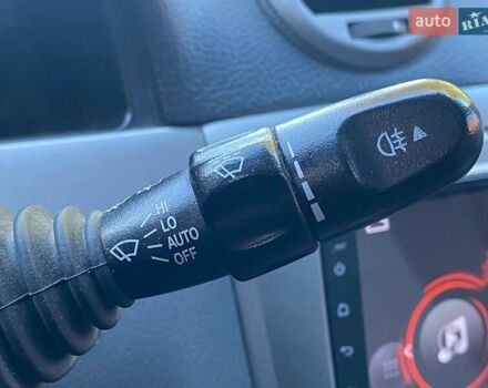 Черный Шевроле Нубира, объемом двигателя 1.8 л и пробегом 233 тыс. км за 5990 $, фото 21 на Automoto.ua