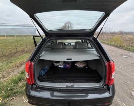 Черный Шевроле Нубира, объемом двигателя 2 л и пробегом 245 тыс. км за 5100 $, фото 3 на Automoto.ua