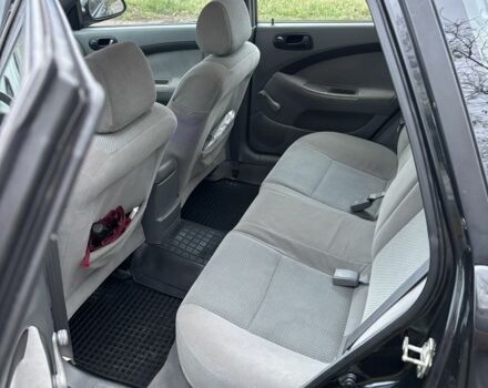 Черный Шевроле Нубира, объемом двигателя 2 л и пробегом 245 тыс. км за 5100 $, фото 6 на Automoto.ua