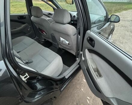 Черный Шевроле Нубира, объемом двигателя 2 л и пробегом 245 тыс. км за 5100 $, фото 2 на Automoto.ua