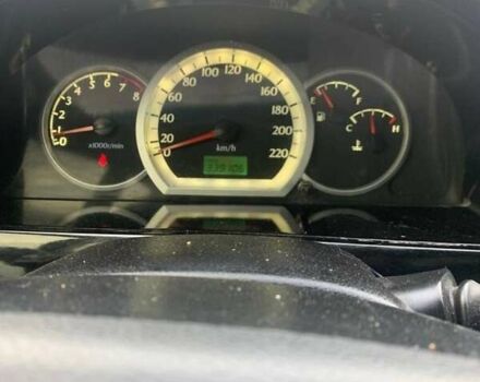 Черный Шевроле Нубира, объемом двигателя 1.8 л и пробегом 339 тыс. км за 4100 $, фото 5 на Automoto.ua