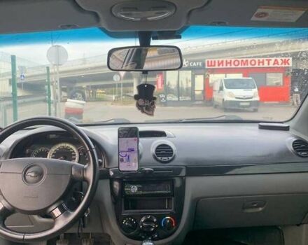 Черный Шевроле Нубира, объемом двигателя 1.8 л и пробегом 339 тыс. км за 4100 $, фото 4 на Automoto.ua