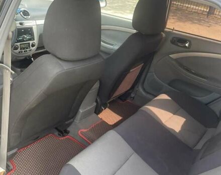 Черный Шевроле Нубира, объемом двигателя 1.6 л и пробегом 225 тыс. км за 5000 $, фото 15 на Automoto.ua