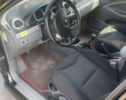 Черный Шевроле Нубира, объемом двигателя 1.6 л и пробегом 225 тыс. км за 5000 $, фото 11 на Automoto.ua