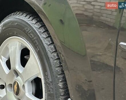 Черный Шевроле Нубира, объемом двигателя 1.6 л и пробегом 205 тыс. км за 5450 $, фото 51 на Automoto.ua