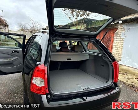 Черный Шевроле Нубира, объемом двигателя 1.6 л и пробегом 205 тыс. км за 5450 $, фото 12 на Automoto.ua