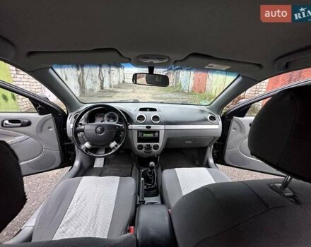 Черный Шевроле Нубира, объемом двигателя 1.6 л и пробегом 205 тыс. км за 5250 $, фото 29 на Automoto.ua