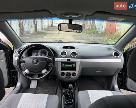 Черный Шевроле Нубира, объемом двигателя 1.6 л и пробегом 205 тыс. км за 5450 $, фото 36 на Automoto.ua