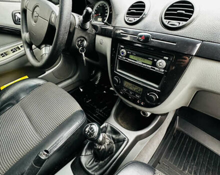 Черный Шевроле Нубира, объемом двигателя 1.6 л и пробегом 252 тыс. км за 4500 $, фото 26 на Automoto.ua