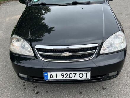 Черный Шевроле Нубира, объемом двигателя 1.6 л и пробегом 290 тыс. км за 3800 $, фото 1 на Automoto.ua