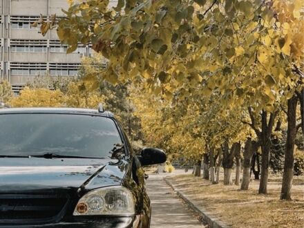 Черный Шевроле Нубира, объемом двигателя 1.6 л и пробегом 188 тыс. км за 4900 $, фото 1 на Automoto.ua