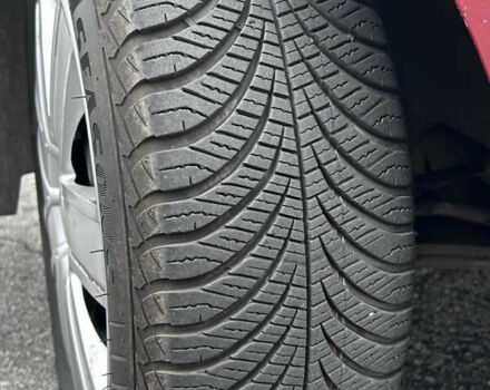 Красный Шевроле Нубира, объемом двигателя 1.6 л и пробегом 222 тыс. км за 3999 $, фото 15 на Automoto.ua