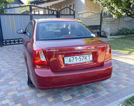 Красный Шевроле Нубира, объемом двигателя 1.8 л и пробегом 78 тыс. км за 4450 $, фото 4 на Automoto.ua
