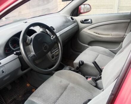 Красный Шевроле Нубира, объемом двигателя 1.8 л и пробегом 206 тыс. км за 3000 $, фото 4 на Automoto.ua