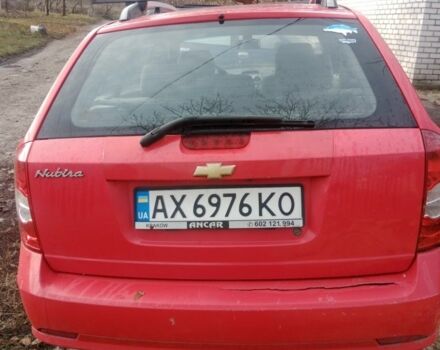 Красный Шевроле Нубира, объемом двигателя 1.8 л и пробегом 206 тыс. км за 3000 $, фото 2 на Automoto.ua