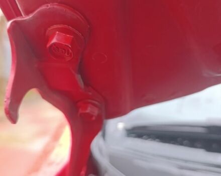 Красный Шевроле Нубира, объемом двигателя 1.6 л и пробегом 235 тыс. км за 3900 $, фото 19 на Automoto.ua