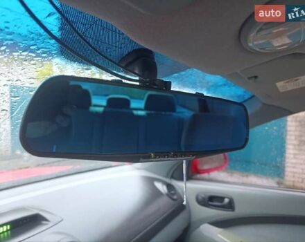 Красный Шевроле Нубира, объемом двигателя 1.6 л и пробегом 235 тыс. км за 3900 $, фото 25 на Automoto.ua