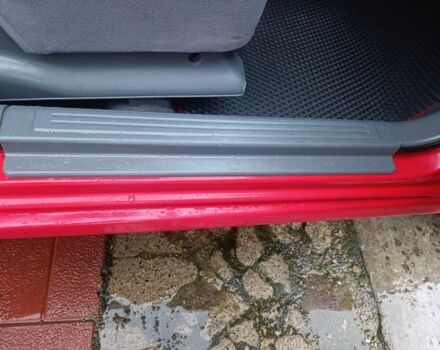 Красный Шевроле Нубира, объемом двигателя 1.6 л и пробегом 235 тыс. км за 3900 $, фото 21 на Automoto.ua