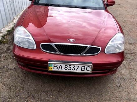 Шевроле Нубіра 2003 у Кропивницькому (Кіровограді) на Automoto.ua Червоний Шевроле Нубіра, об'ємом двигуна 2 л та пробігом 200 тис. км за 3500 $, фото 1 на Automoto.ua