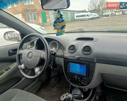 Шевроле Нубира, объемом двигателя 0 л и пробегом 180 тыс. км за 4200 $, фото 4 на Automoto.ua