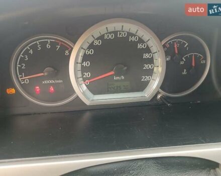 Желтый Шевроле Нубира, объемом двигателя 1.8 л и пробегом 444 тыс. км за 3500 $, фото 12 на Automoto.ua