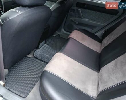 Серый Шевроле Нубира, объемом двигателя 1.6 л и пробегом 332 тыс. км за 3900 $, фото 9 на Automoto.ua