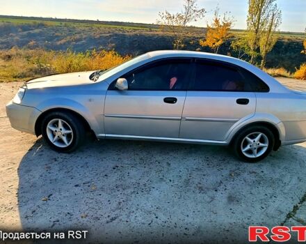 Серый Шевроле Нубира, объемом двигателя 1.6 л и пробегом 332 тыс. км за 3900 $, фото 2 на Automoto.ua