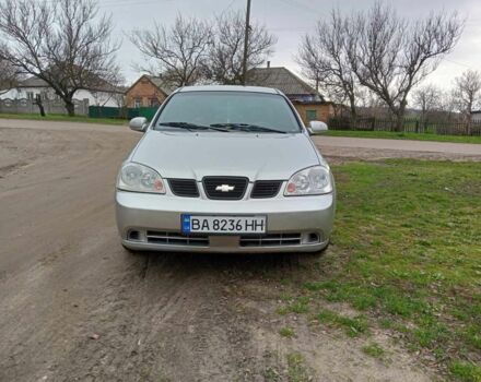 Серый Шевроле Нубира, объемом двигателя 1.6 л и пробегом 319 тыс. км за 3300 $, фото 1 на Automoto.ua