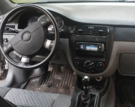 Серый Шевроле Нубира, объемом двигателя 0 л и пробегом 220 тыс. км за 3300 $, фото 4 на Automoto.ua