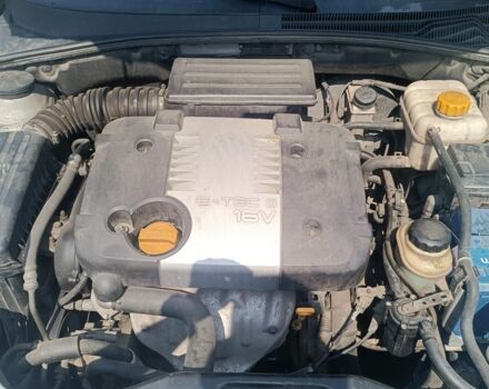 Серый Шевроле Нубира, объемом двигателя 1.8 л и пробегом 133 тыс. км за 4600 $, фото 6 на Automoto.ua