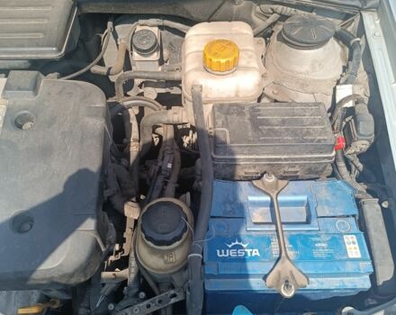 Серый Шевроле Нубира, объемом двигателя 1.8 л и пробегом 133 тыс. км за 4600 $, фото 5 на Automoto.ua