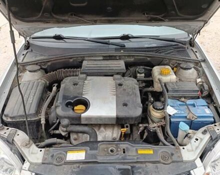 Серый Шевроле Нубира, объемом двигателя 1.8 л и пробегом 135 тыс. км за 4400 $, фото 22 на Automoto.ua