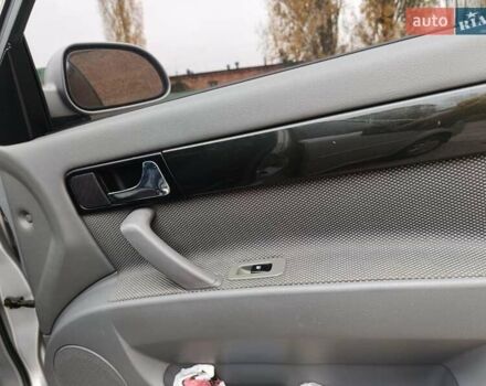 Серый Шевроле Нубира, объемом двигателя 1.8 л и пробегом 135 тыс. км за 4400 $, фото 14 на Automoto.ua