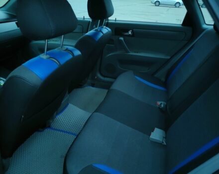 Серый Шевроле Нубира, объемом двигателя 1.8 л и пробегом 183 тыс. км за 4700 $, фото 5 на Automoto.ua