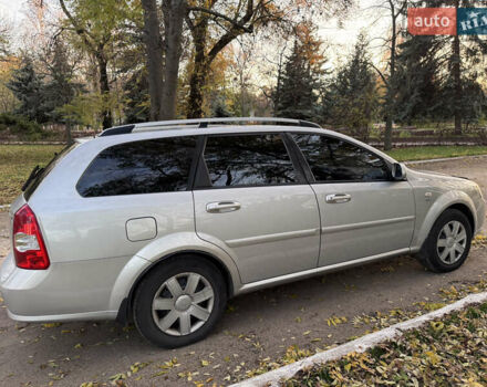 Серый Шевроле Нубира, объемом двигателя 1.6 л и пробегом 271 тыс. км за 3999 $, фото 3 на Automoto.ua