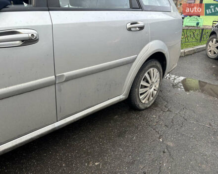 Серый Шевроле Нубира, объемом двигателя 1.6 л и пробегом 294 тыс. км за 2999 $, фото 1 на Automoto.ua